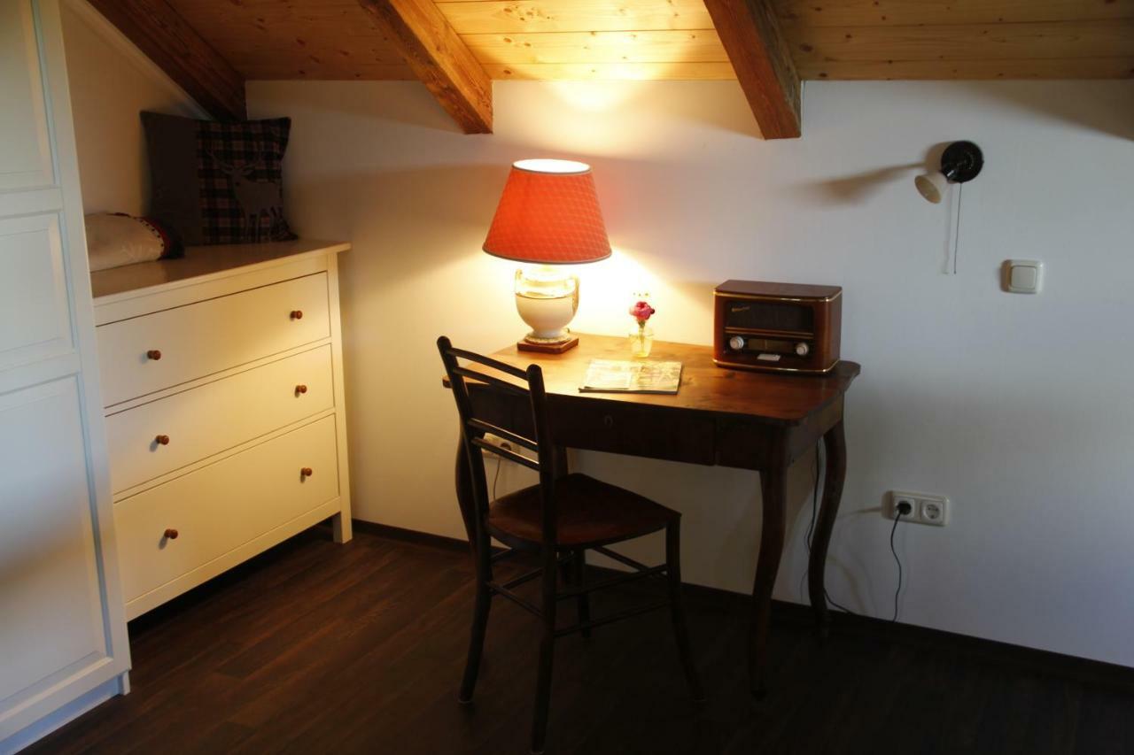 Kraut & Ruabn - Stadl Engabrunn Buitenkant foto